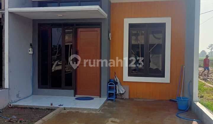 Jual Rumah Minimalis Modren Dekat Tol Sumarecon