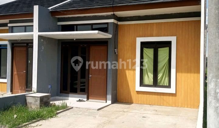 Jual Rumah Murah 1 Lantai . Dekat dengan Perkotaan