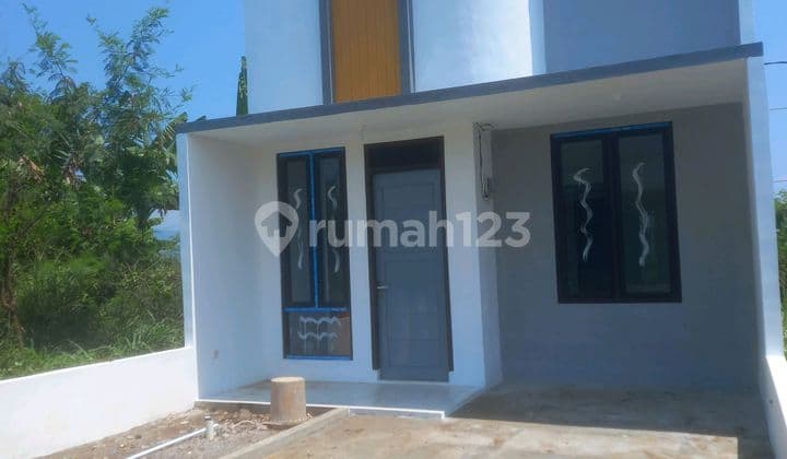 Jual Hunian Baru Kontenporer Paling Murah Dekat Ciwastra