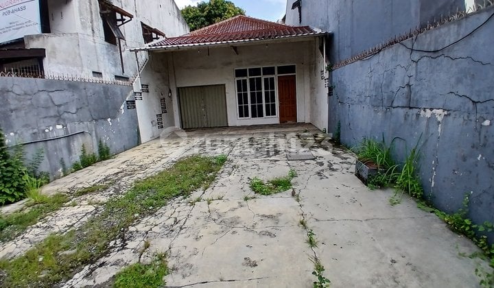 Very Strategic on the Main Road of Semarang City, Flood-Free