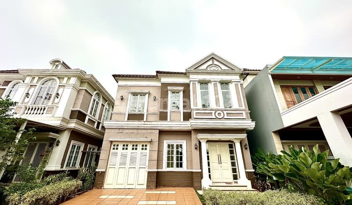 For Sale Menteng Village Gading Serpong House, Neat and Move-In Ready.
