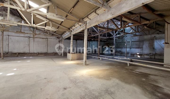 Gudang Murah di Angke Pusat Kota Deket Season City