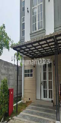 Rumah Minimalis di Wisata Bukit Mas Deket Supermall