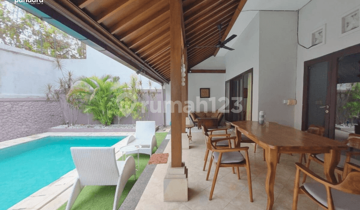 Dijual Villa di Lingkungan Elite, Nusa Dua