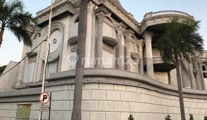 Jual Cepat Rumah Mewah di Boulevard Pantai Mutiara Jakarta Utara