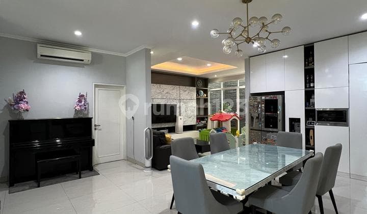 Rumah Mewah Siap Huni di Perumahaan Golf Lake Cengkareng Jakarta Barat