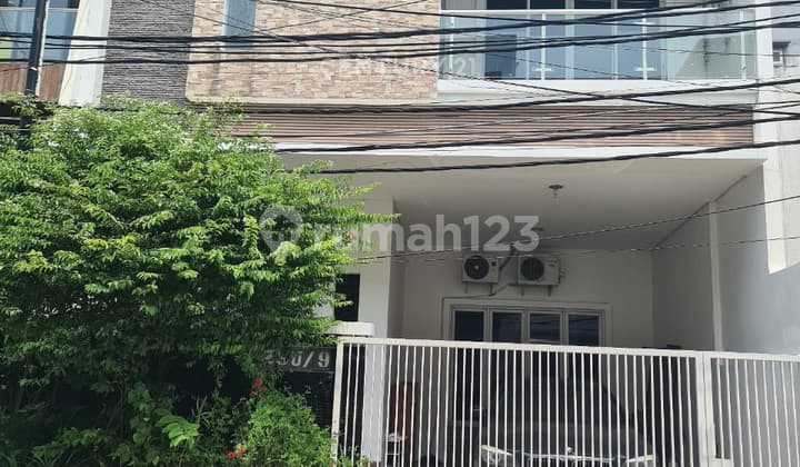 Dijual Rumah Siap Huni di Muara Karang Pluit Jakarta Utara
