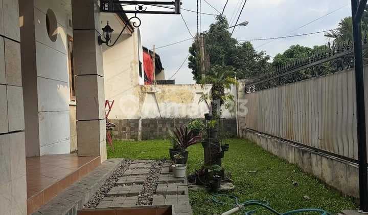 Dijual - Rumah Asri 2 Lantai di Setiabudi Regency, Bandung