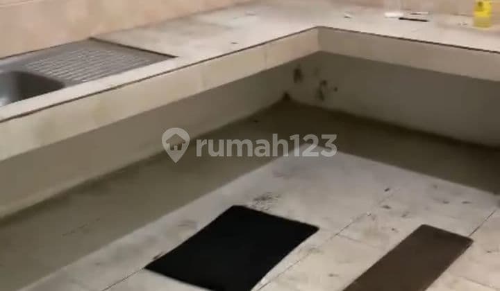 Disewakan Ruang Usaha Pasirkaliki – Siap Pakai