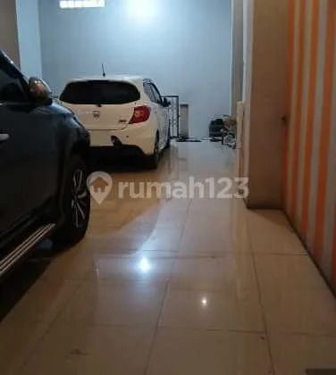 Disewakan Bangunan Usaha - Cimahi Utara