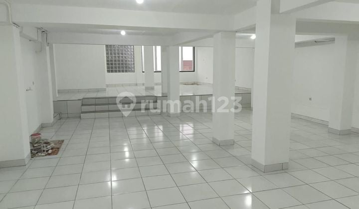 Disewakan Ruang Usaha – Sayap Setiabudi, Bandung