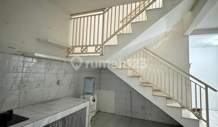 Disewa Rumah 2 Lantai Di Suryalaya – Bandung