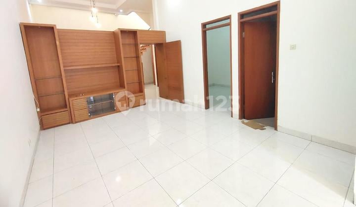 For Sale Quick Newly Renovated House in Taman Kopo Indah 3 (tki 3)