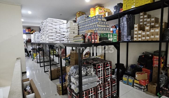 Revisi Harga – Dijual Ruko Tki V Pinewoodruko Dua Lantai Siap Pakai Di Lokasi Strategis Kawasan Tki V Pinewood, Cocok Untuk Usaha Maupun Kantor.