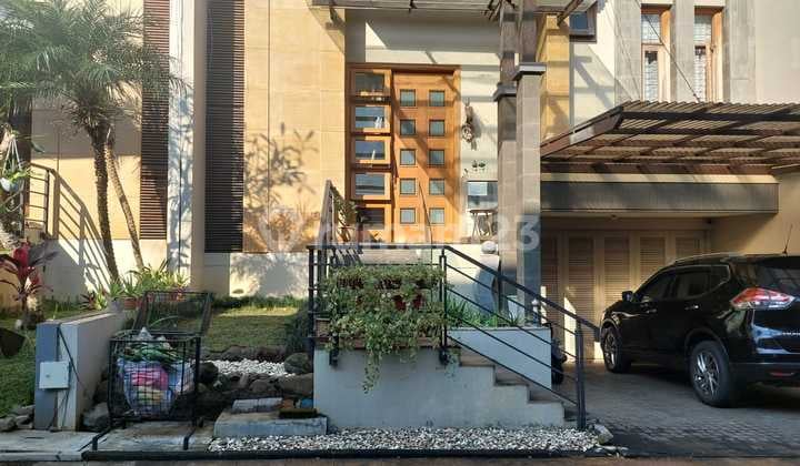 Dijual Rumah 3 Lantai Full Furnished – Bale Pakuan, Ciumbuleuit Bandung