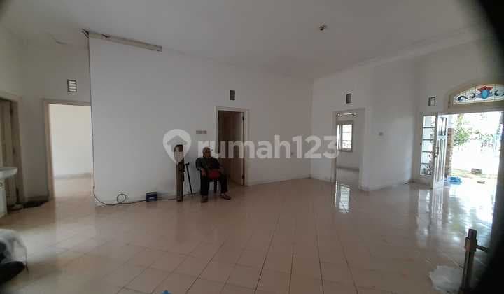 RUMAH TERAWAT DI ARAYA MALANG