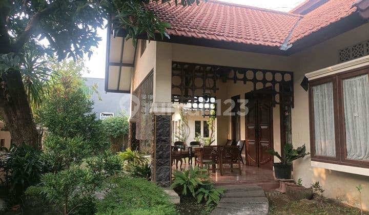 Dijual Rumah Luas 690m2 Di Kebonsari Dekat Masjid Agung Surabaya