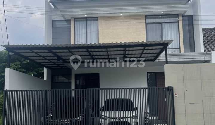 Dijual Rumah Bagus 2 Lantai Lokasi Strategis Tenggilis Mejoyo Dekat Kampus Ubaya