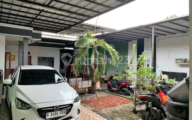 Di Sewakan Rumah 2 LT Bebas Banjir Jl Sukarela Peninggilan Ciledug Dekat Halte Puri Beta
