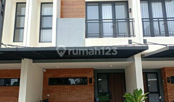 Di Jual Rumah 2 LT SHM Modern Scandinavian Ciater Serpong BSD Tangerang Selatan