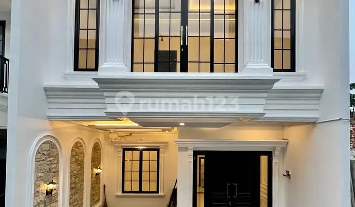 Di Jual Rumah Mewah Murah SHM Bebas Banjir Couster Exclusive Clowe Fish Residence Jagakarsa
