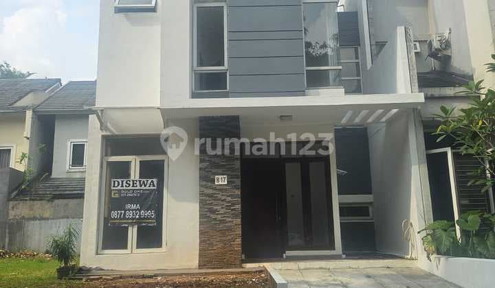 For Rent: 2-Story House in Lakewod Flood-Free Housing Complex