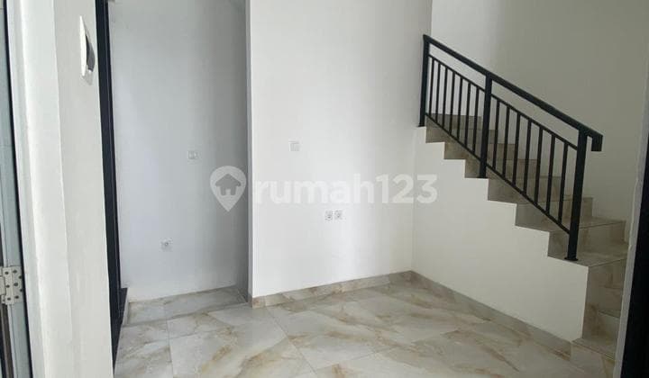 For Sale: 3-Storey House, SHM Freehold, Flood-Free, Anwa Residence, Puri Meruya Selatan, West Jakarta