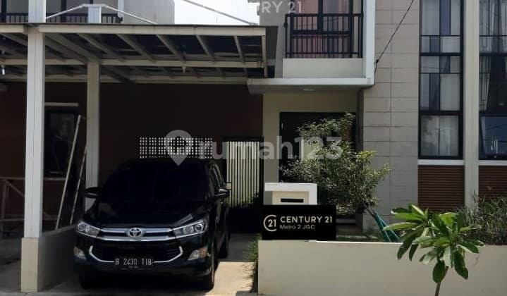 Dijual Rumah Semi Furnish di Green Ara Dekat Harapan Indah Bekasi