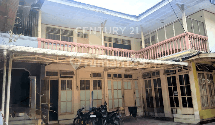 Rumah Hook 2 Lt Strategis di Duren Sawit Ideal untuk Kos R2251