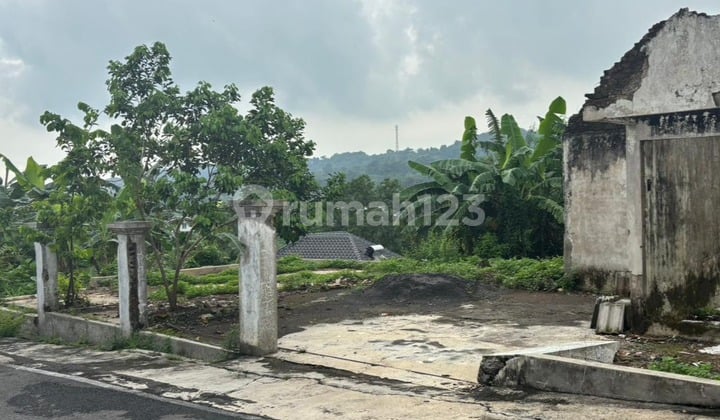 Tanah Premium 2 Kavling di Perum Jangli Permai