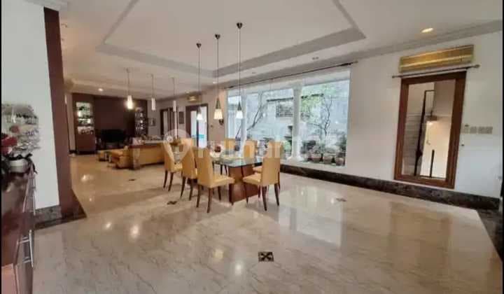 Jual Cepat Rumah Mewah Hook Villa Permata Gading