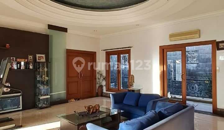 Jual Cepat Rumah Mewah Hook Villa Permata Gading