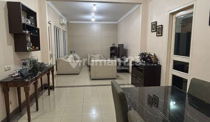 Quick Sale Beautiful House Royal Gading Mansion