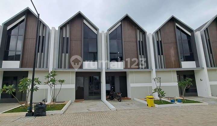 Rumah 2 Lantai Ready di Karawaci Cukup Booking 10 Jt All In