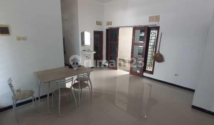 Rumah Nyaman Disewakan