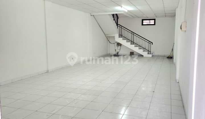 Ruko 3 Lantai Lokasi Strategis di Mainroad Mekarwangi Bandung