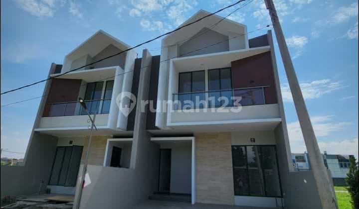 Rumah 2 Lantai Modern Minimalis Nyaman di Batununggal Bandung