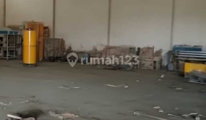 Gudang Kadu Jaya, Bitung, Tangerang Lt 10.300m², Lb 6000m²