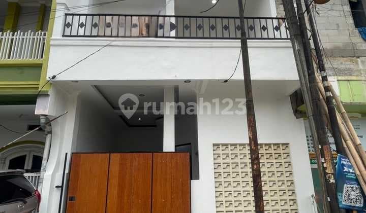 Dijual Rumah di Perumahan Pesona Anggrek Bekasi Kota