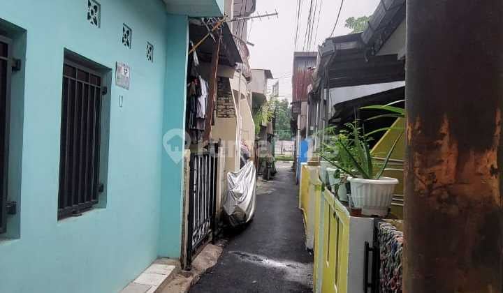 For Sale: 6-Door Boarding House in Cipinang Muara, Jatinegara, East Jakarta