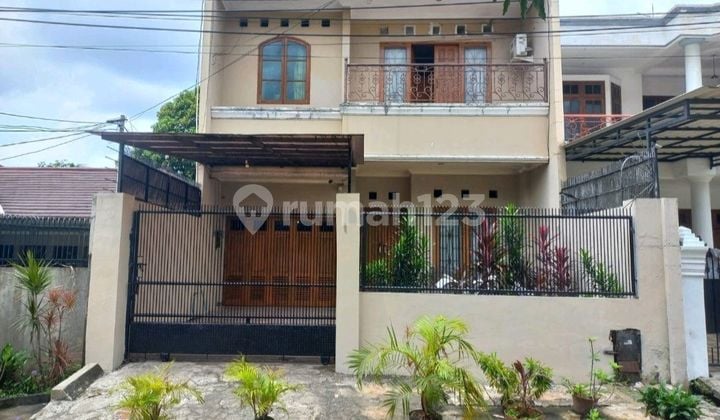 Rumah 2 Lantai Siap Huni Di Kebon Jeruk – Jakarta Barat, Lt 234 M² Lb 360 M²