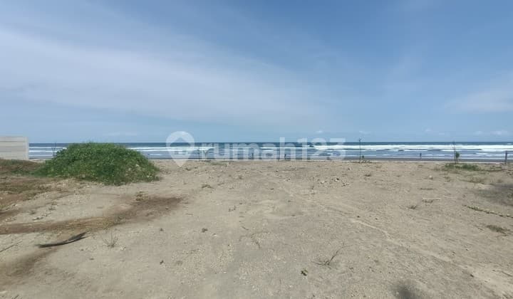 Beachfront Land Zona Pariwisata Dekat Exit Toll Dan Pantai Pekutatan Bali