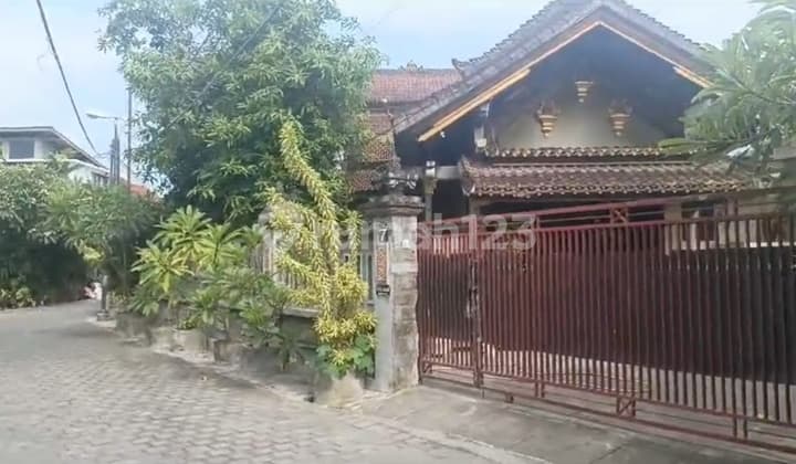Rumah di Sidakarya Dekat Pantai Mertasari Sanur Bali