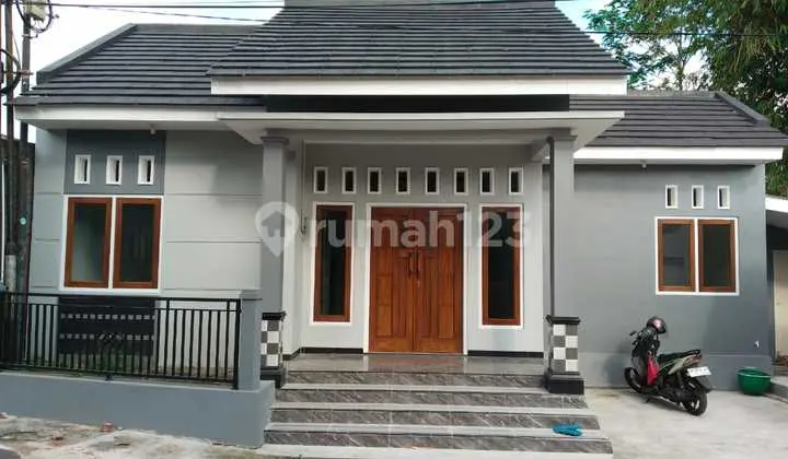 RUMAH BARU SIAP HUNI DI JUAL MURAH DI KOTA MAGELANG