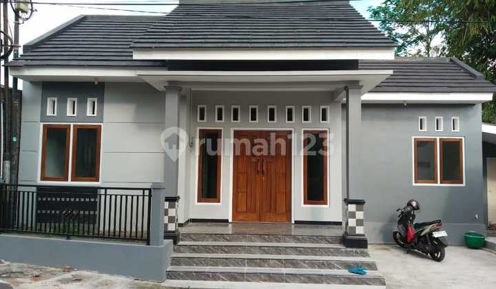 RUMAH BARU SIAP HUNI DI JUAL MURAH DI KOTA MAGELANG