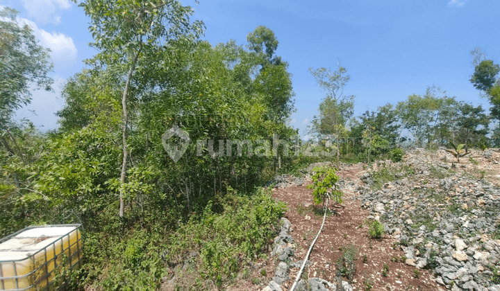 Tanah Cantik Berbukit dengan View Kota Wonosari Nan Exotik Melihat Sunrise dan Sunset Dari Satu Tempat Dekat dengan Kampus Uny Wonosari