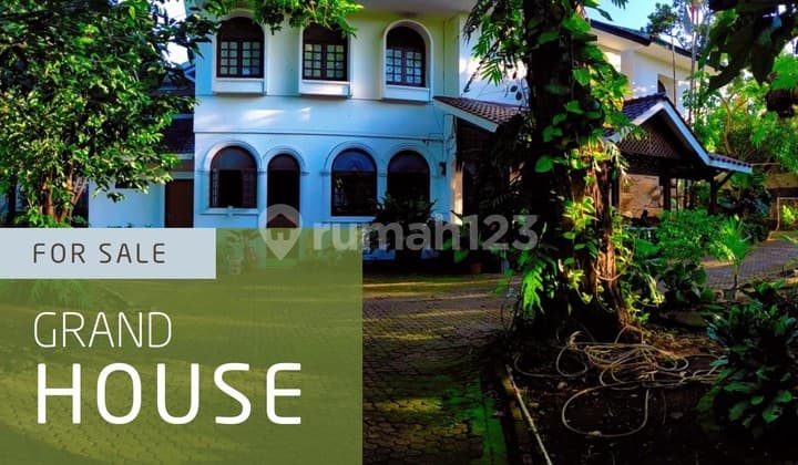 Dijual Rumah Besar 2.600M2, Asri & Siap Huni (Jakarta Timur)