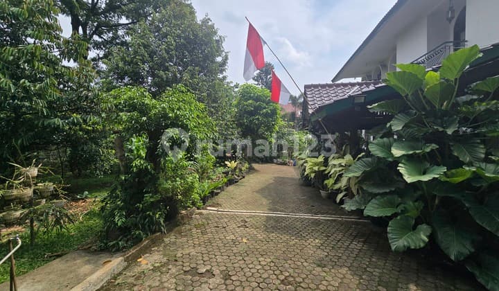 Dijual Rumah Besar 2.600M2, Asri & Siap Huni (Jakarta Timur)