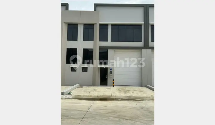 Disewakan Gudang Bizz Park (2 Gudang) di Pik Pantai Indah Kapuk