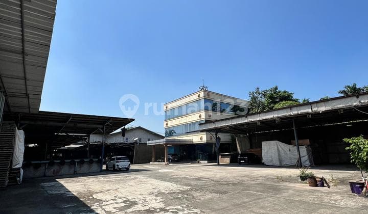 Pabrik/Gudang Industri Strategis Jalan Raya Serang Pinggir Jalan Utama